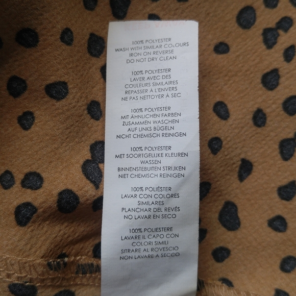 Silky Bias cut skirt animal print gold midi skirt NWOT - Picture 10 of 10